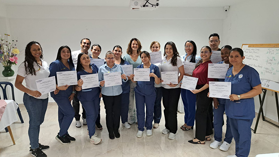  — Fundación Albeiro Vargas