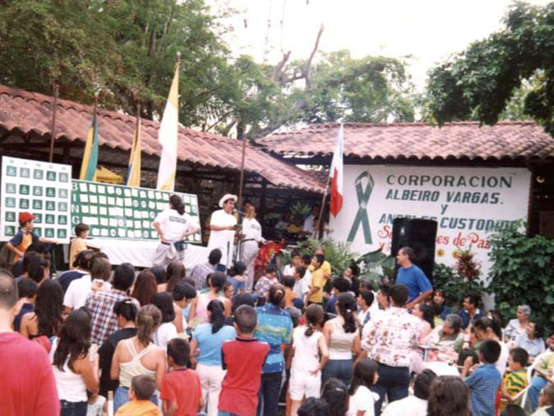  — Fundación Albeiro Vargas
